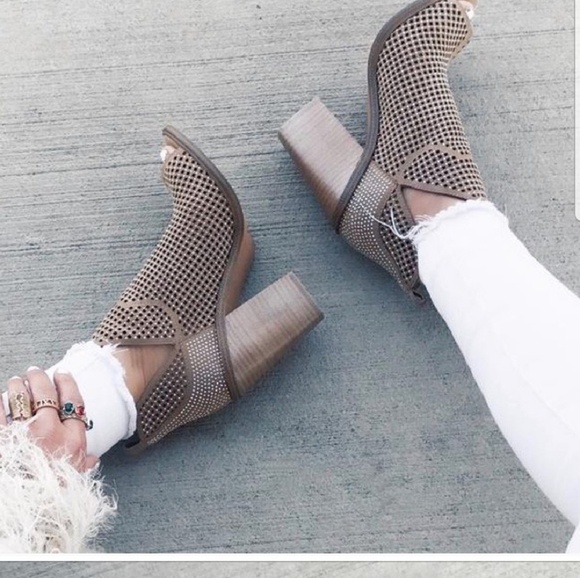 vince camuto kiminni